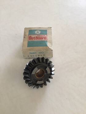 A901023 Chrysler Outboard Gear
