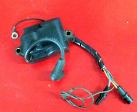 F525475 Chrysler Force 1984 7.5 Hp Outboard Ignition Cd Module Assembly #2 Oem