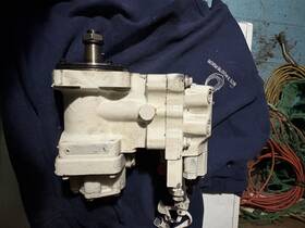 4385224rx Cummins Qsl9 Fuel Pump. Used Working When Was Removed