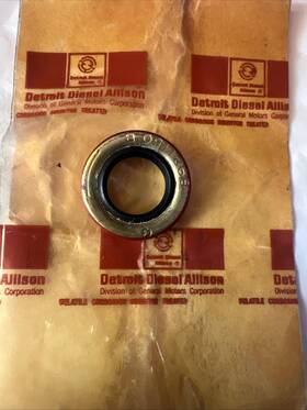 23501819 Detroit 8921150 Seal Water Pump Oil Genuine Diesel