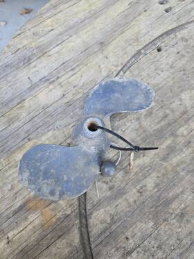 60-28925 Eska Vintage 1969 M&w Sea King 5hp Outboard Motor Propeller And Prop Nut