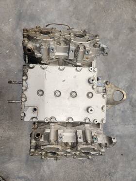 0388800 Evinrude 115hp 2 Stroke Outboard Crankcase Powerhead