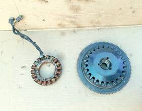 0586651 Evinrude Flywheel Assy Outboard Ficht 2000 200hp Fully Tested. Running Motor