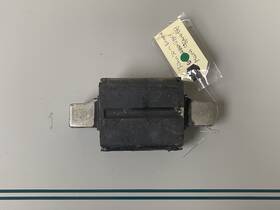 0984468 Evinrude Oem 984468 Johnson Upper Mount 0670