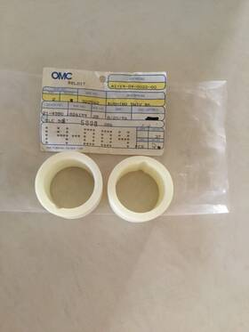 320962 Evinrude Oem Bushing Lot Of 2