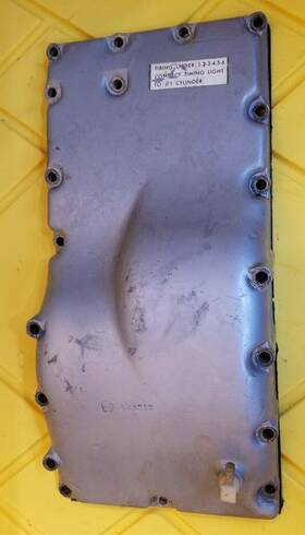 323213 Evinrude 1983 235 Hp Exhaust Outer Cover