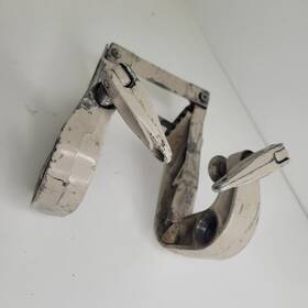 3299110 Evinrude 1972 Johnson 9.9 15hp Port And Starboard Transom Clamp Bracket