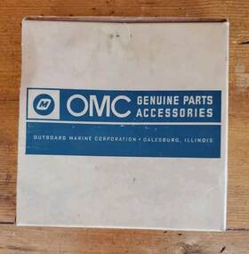 384749 Evinrude Outboard Johnson Vintage Side Exhaust Cover Inner Plate And Screws