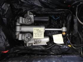 391037 Evinrude Johnson Outboard Hydraulic Trim/tilt Assembly P# Worked