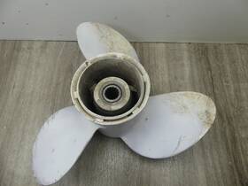 391535 Evinrude Johnson Outboard 13 1/2 X 15 Pitch Rh Alum Prop Propeller