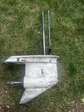 397097 Evinrude 79- 91 Johnson Omc V6 150 185 200 225 25 Inch Lower Unit Gearcase Seized
