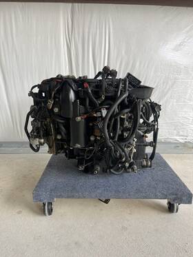 115-130 Evinrude 5007555 Etec Hp Drop-on Powerhead Partially Dressed Good Compression