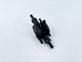 5007727 Evinrude 2013 150 Hp 2 Stroke Outboard Fuel Lift Pump Oem