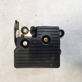 586754 Evinrude 586379 Johnson Outboard 1999 90hp Ecu Assy. B2-4/5