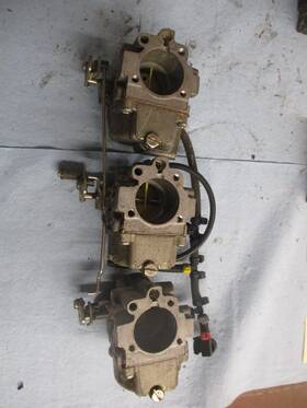 431983 Evinrude Johnson Outboard 70 Hp 1987 Carburetos X 3 V46