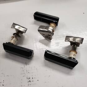 434758 Evinrude Johnson 3 Latch Handle Assembly 1995 130hp V-4 And Many Others