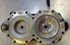 335810 Evinrude Johnson Brp Omc Johnson/evinrude 1995-2002 90-115hp V4 Cylinder Head - Used