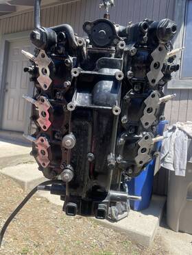 Rsm20326j Evinrude Etec 2.6l V6 Engine Powerhead. 150-200hp Used 123-125 Psi All Cylinders