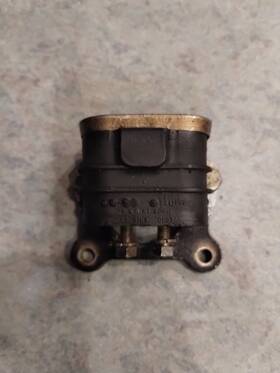 F683354 Force F203965 Upper Shock Mount And Bracket Pre-owned