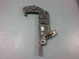 F685532-1 Force Transom Bracket Port For A 1990 90 Hp Outboard Motor 820446f