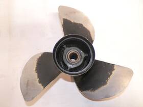692265 Force P692 Mercury Prop 13 1/2 Inch X 15p Propeller