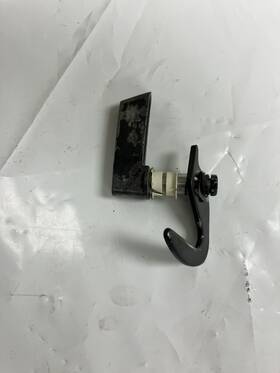 8m0001081 Gamefisher 854239a1 Force 9.9 15 Hp Cowl Latch Handle Complete
