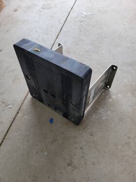 71074 Garelick Used Eez-in Fixed Kicker Auxiliary Outboard Motor Bracket