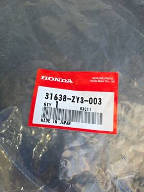 31638-zy3-003 Honda Belt Oem New