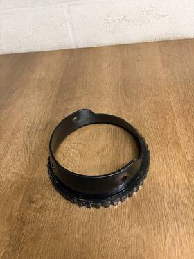 76325-v10-000 Honda Hs520 Bush Chute Oem Ring Holder