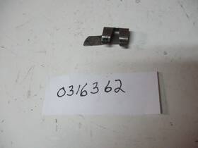 0316362 Johnson Vintge Link Spring Clip 15-25hp 1971 And Other Years