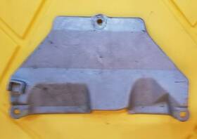 0328358 Johnson 1983 Evinrude 235 Hp Air Entrance Cover Assembly