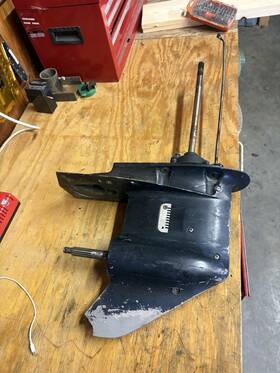 0435279 Johnson 1995 40hp Lower Unit Short Shaft