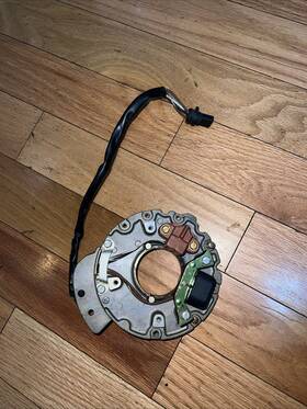 0584840 Johnson Evinrude 9.9 15 Hp Stator Charge Coil Assembly