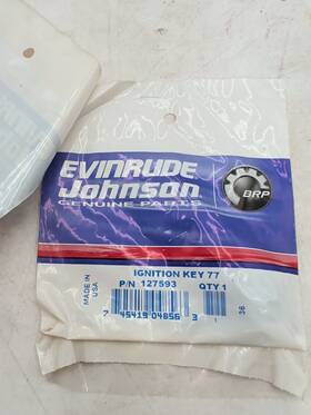 127593 Johnson New Genuine Evinrude Ignition Key 77 Factory Omc Marine Parts