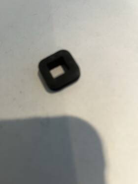303796 Johnson Evinrude Choke Grommet New Free Shipping