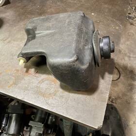 324649 Johnson Outboard Boat Motor Sea-horse J5rcs Gas Fuel Tank W Cap