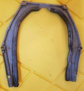 0327668 Johnson 327668 1983 Evinrude 235 Hp Lower Cowl Cover Frame