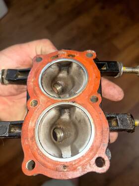 391309 Johnson 330929 Cylinder Head For 4 Hp Or Evinrude Outboard Motor 1982