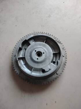 383185 Johnson Evinrude 25hp 1969 Flywheel And Ring Gear Assembly