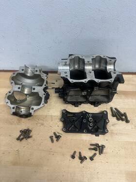 J25rerc25hp Johnson 396207 1994 Evinrude 2-stroke Crankcase Block 331453 335636