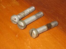 41-178 Johnson 1953 Seahorse 10hp Qd-14 Screws Shroud Cowl Bracket To Powerhead
