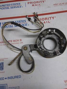 581268 Johnson Evinrude/johnson 3 Cylinder Trigger In Good Condition