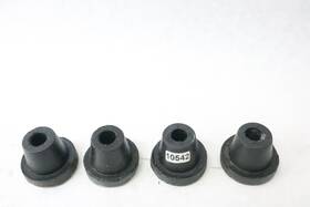 0328584 Johnson/evinrude Lower Engine Cover Mount