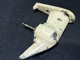 0394060 Johnson Evinrude Seahorse 4hp Omc Lower Unit Gearcase 1984-87