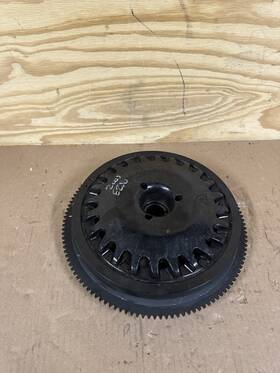 0586814 Johnson Evinrude Etec 2 Stroke Outboard 225 250 300 Hp Flywheel