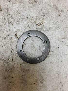 314732 Johnson Evinrude 1969-1998 Bearing Retaining Plate 85 88 90 Hp K4