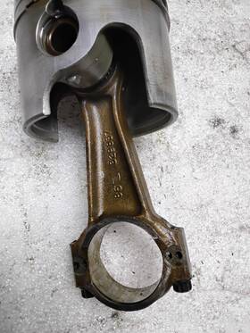 329837 Johnson Evinrude Connecting Rod 70hp 1985 K7