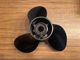 390729 Johnson Evinrude Stainless Steel Rh 10 X 13 Propeller #390729 Like New