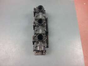 435528 Johnson Evinrude Carburetors Starboard From A 1993 150 Hp Outboard Motor