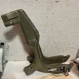 0332392 Johnson Evinrude Omc Genuine Oem Used 332392 Swivel Bracket Ff-2-3